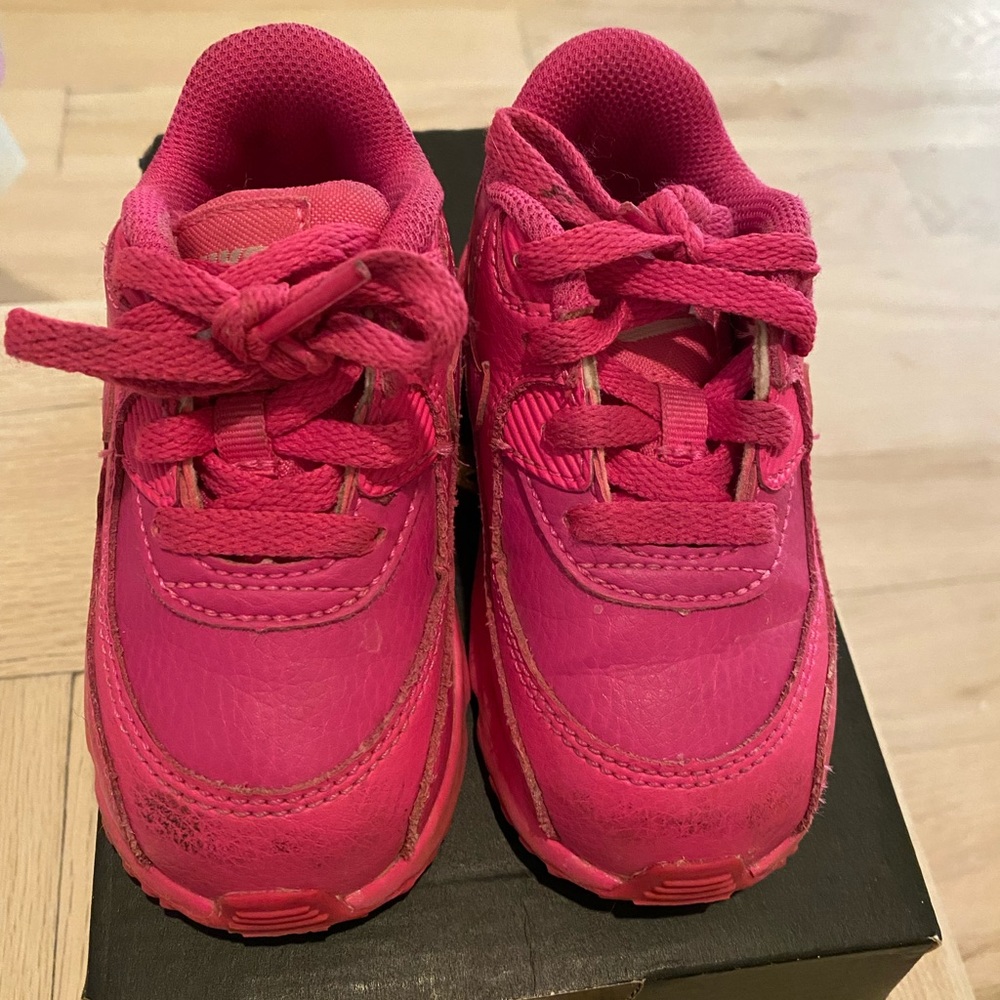 Infant Nike Jordan’s Tennis Shoes size 5